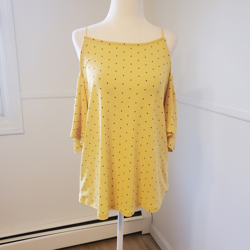 INC International Concepts cold shoulder top
